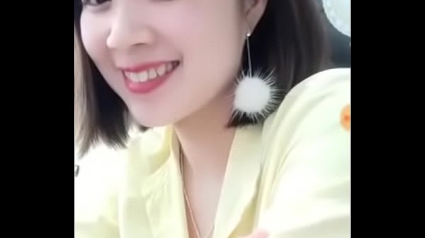 Hot girl xinh đẹp chỉ cách làm tình sung sướng