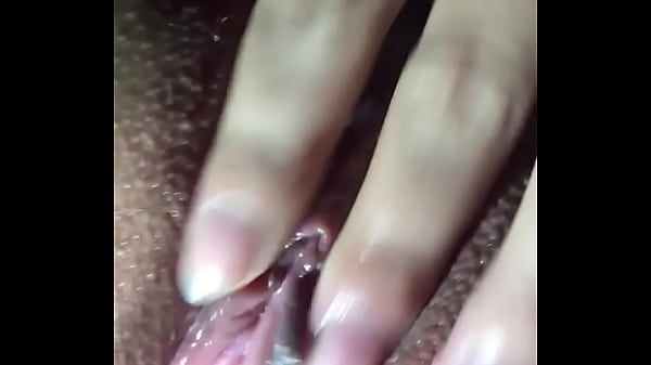 Lồn em vợ mới cạo lông đụ thích thật