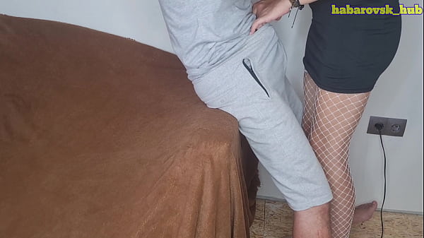 Làm tình cùng em nhân viên massage dâm đãng